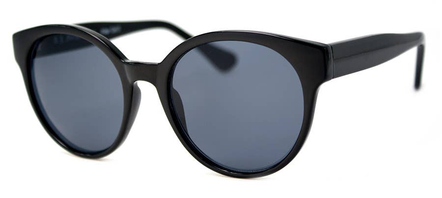 Millie - Sunglasses: rectangular frame in tortoiseshell with dark lenses and thin arms