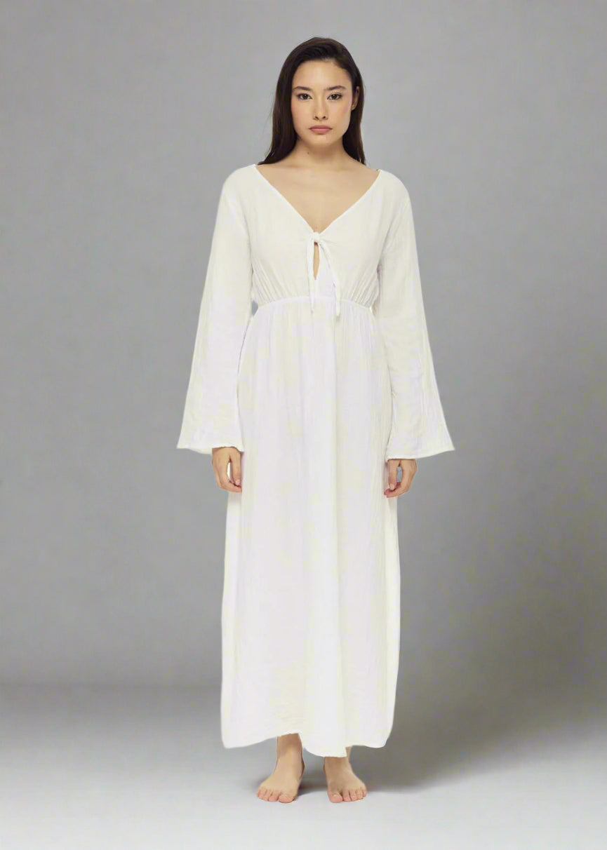 Kibele dress: sleeveless white midi dress with square neckline and straight hem