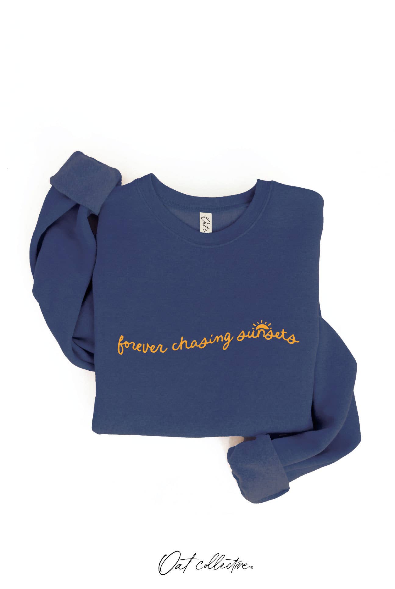 FOREVER CHASING SUNSETS Graphic Sweatshirt: relaxed fit, long sleeves, crew neck, ribbed cuffs and hem, cream color