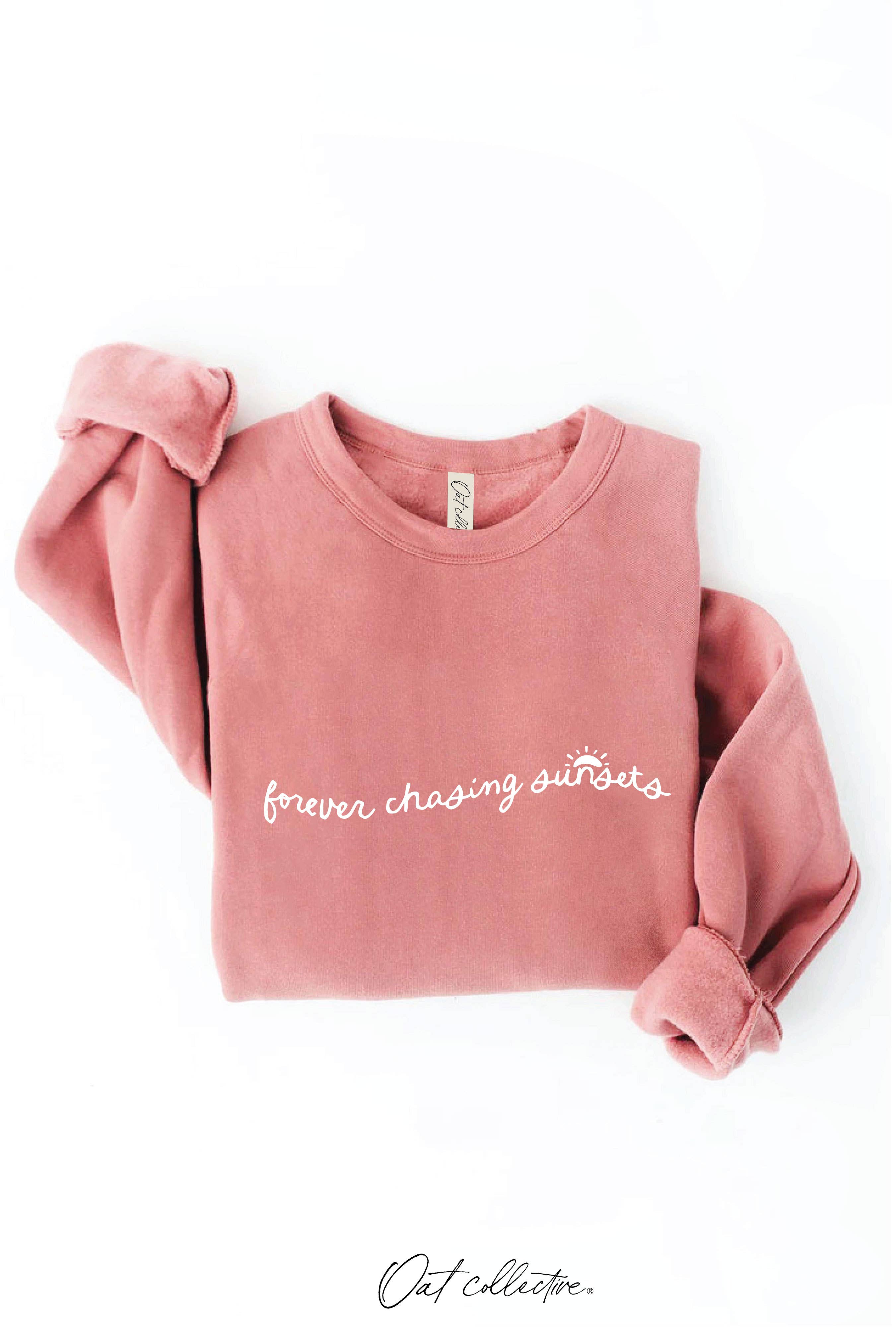 FOREVER CHASING SUNSETS Graphic Sweatshirt: relaxed fit, long sleeves, crew neckline, ribbed hem and cuffs, light beige color